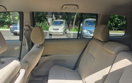 Toyota ISis I, 2013 год, 1 480 000 рублей, 23 фотография