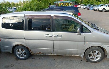 Nissan Serena II, 2001 год, 250 000 рублей, 3 фотография