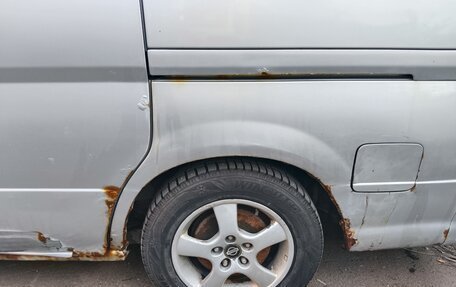 Nissan Serena II, 2001 год, 250 000 рублей, 10 фотография