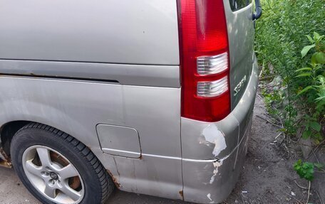Nissan Serena II, 2001 год, 250 000 рублей, 11 фотография