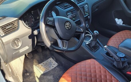 Skoda Octavia, 2018 год, 1 550 000 рублей, 5 фотография