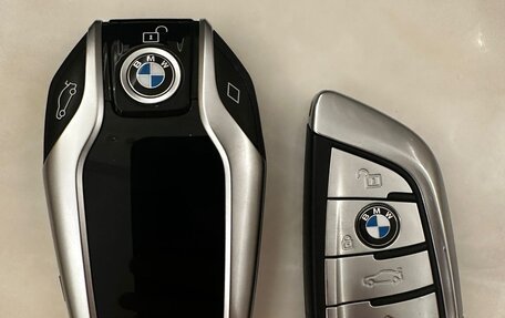 BMW 7 серия, 2019 год, 6 350 000 рублей, 15 фотография