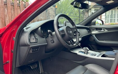 KIA Stinger I, 2018 год, 2 450 000 рублей, 10 фотография
