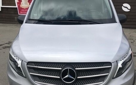 Mercedes-Benz Vito, 2019 год, 3 500 000 рублей, 3 фотография