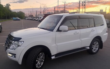 Mitsubishi Pajero IV, 2015 год, 2 320 000 рублей, 6 фотография