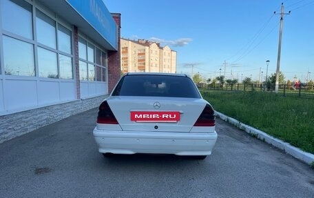 Mercedes-Benz C-Класс, 1999 год, 450 000 рублей, 4 фотография