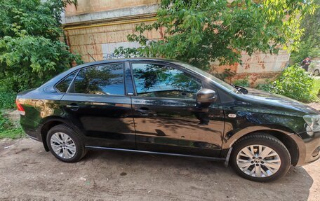 Volkswagen Polo VI (EU Market), 2014 год, 700 000 рублей, 2 фотография