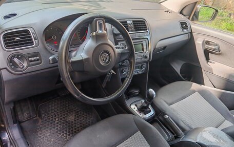 Volkswagen Polo VI (EU Market), 2014 год, 700 000 рублей, 4 фотография