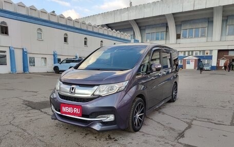 Honda Stepwgn IV, 2017 год, 2 150 000 рублей, 6 фотография