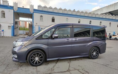Honda Stepwgn IV, 2017 год, 2 150 000 рублей, 12 фотография