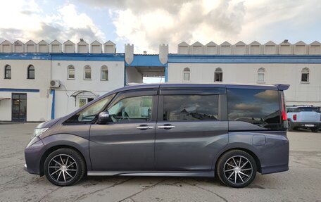 Honda Stepwgn IV, 2017 год, 2 150 000 рублей, 16 фотография