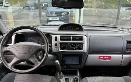 Mitsubishi Pajero Sport II рестайлинг, 2004 год, 715 300 рублей, 7 фотография