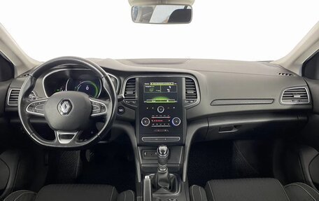 Renault Megane IV, 2018 год, 1 395 000 рублей, 16 фотография