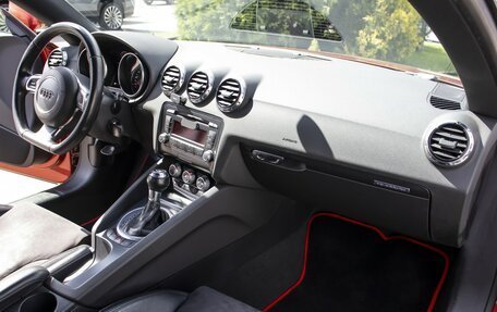 Audi TT, 2011 год, 2 100 000 рублей, 9 фотография