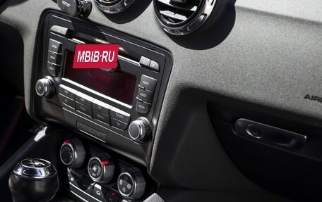 Audi TT, 2011 год, 2 100 000 рублей, 13 фотография