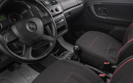 Skoda Fabia II, 2013 год, 639 000 рублей, 9 фотография