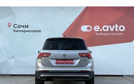 Volkswagen Tiguan II, 2017 год, 2 490 000 рублей, 5 фотография