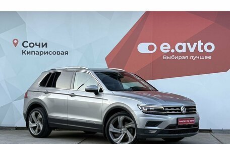 Volkswagen Tiguan II, 2017 год, 2 490 000 рублей, 3 фотография