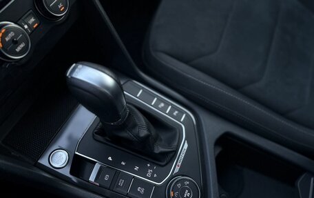 Volkswagen Tiguan II, 2017 год, 2 490 000 рублей, 12 фотография