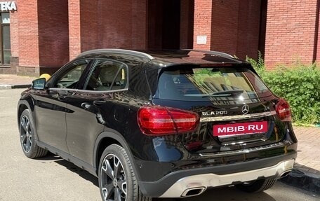 Mercedes-Benz GLA, 2019 год, 2 650 000 рублей, 2 фотография