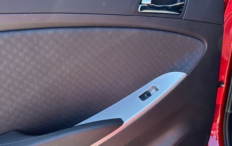 Hyundai Solaris II рестайлинг, 2013 год, 1 800 000 рублей, 5 фотография