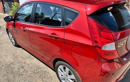 Hyundai Solaris II рестайлинг, 2013 год, 1 800 000 рублей, 15 фотография