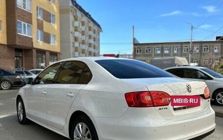 Volkswagen Jetta VI, 2013 год, 1 170 000 рублей, 11 фотография