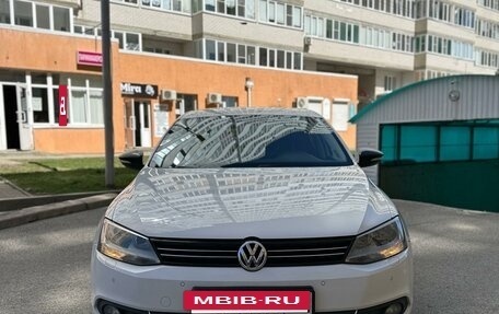 Volkswagen Jetta VI, 2013 год, 1 170 000 рублей, 13 фотография