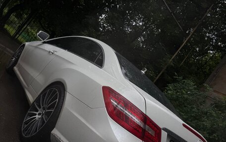 Mercedes-Benz E-Класс, 2010 год, 1 330 000 рублей, 3 фотография