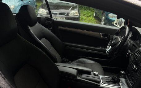 Mercedes-Benz E-Класс, 2010 год, 1 330 000 рублей, 18 фотография