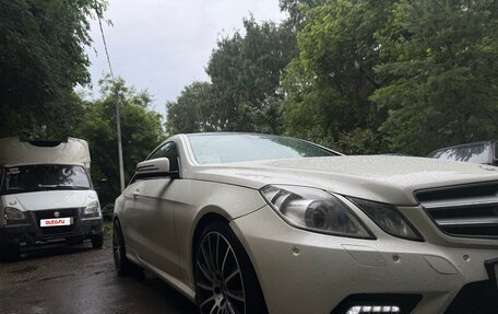 Mercedes-Benz E-Класс, 2010 год, 1 330 000 рублей, 13 фотография