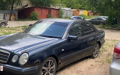 Mercedes-Benz E-Класс, 1998 год, 195 000 рублей, 1 фотография