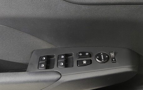 Hyundai Solaris II рестайлинг, 2018 год, 1 030 000 рублей, 21 фотография