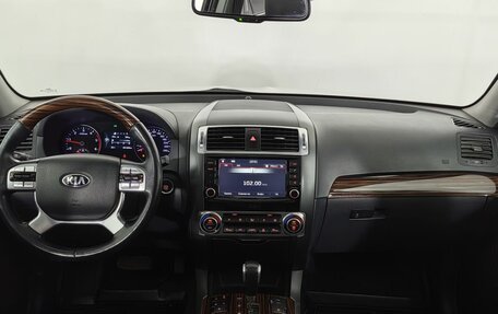 KIA Mohave I, 2017 год, 2 290 000 рублей, 10 фотография
