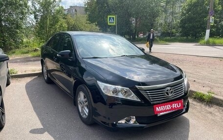 Toyota Camry, 2012 год, 1 450 000 рублей, 6 фотография
