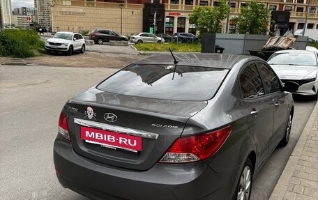 Hyundai Solaris II рестайлинг, 2014 год, 700 000 рублей, 5 фотография