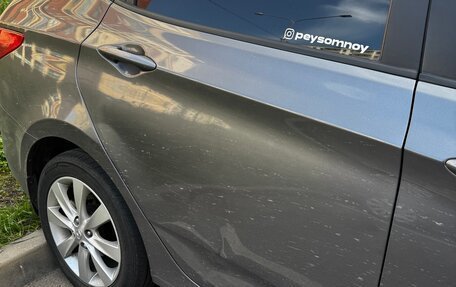 Hyundai Solaris II рестайлинг, 2014 год, 700 000 рублей, 12 фотография
