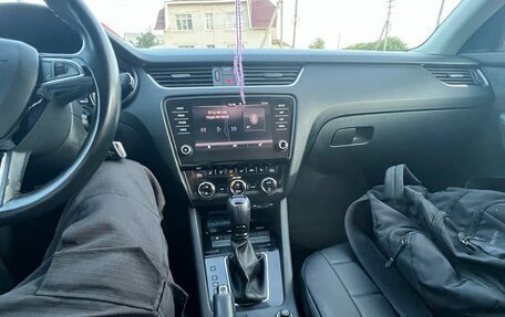 Skoda Octavia, 2017 год, 1 530 000 рублей, 6 фотография