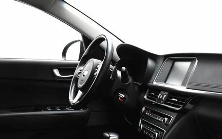 KIA Optima IV, 2018 год, 1 945 000 рублей, 12 фотография