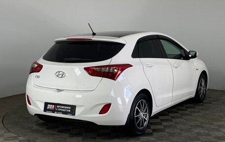 Hyundai i30 II рестайлинг, 2013 год, 897 000 рублей, 5 фотография