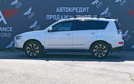 Mitsubishi Outlander III рестайлинг 3, 2011 год, 1 290 000 рублей, 4 фотография