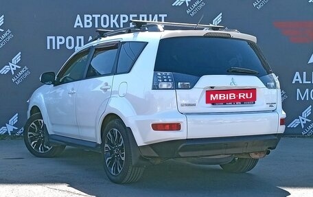 Mitsubishi Outlander III рестайлинг 3, 2011 год, 1 290 000 рублей, 5 фотография