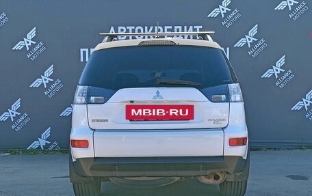 Mitsubishi Outlander III рестайлинг 3, 2011 год, 1 290 000 рублей, 6 фотография