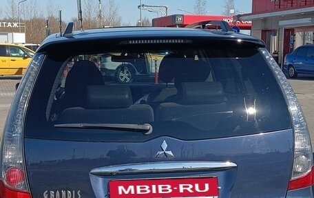 Mitsubishi Grandis, 2005 год, 740 000 рублей, 12 фотография
