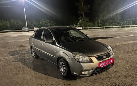 KIA Rio II, 2010 год, 600 000 рублей, 3 фотография