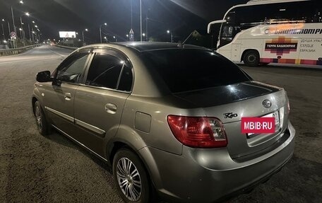 KIA Rio II, 2010 год, 600 000 рублей, 5 фотография