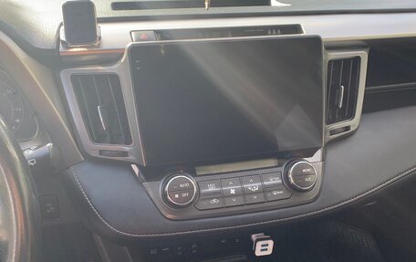 Toyota RAV4, 2013 год, 1 650 000 рублей, 19 фотография
