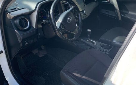 Toyota RAV4, 2013 год, 1 650 000 рублей, 16 фотография