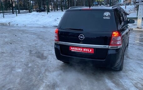 Opel Zafira B, 2009 год, 450 000 рублей, 3 фотография