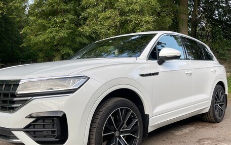 Volkswagen Touareg III, 2020 год, 5 600 000 рублей, 3 фотография